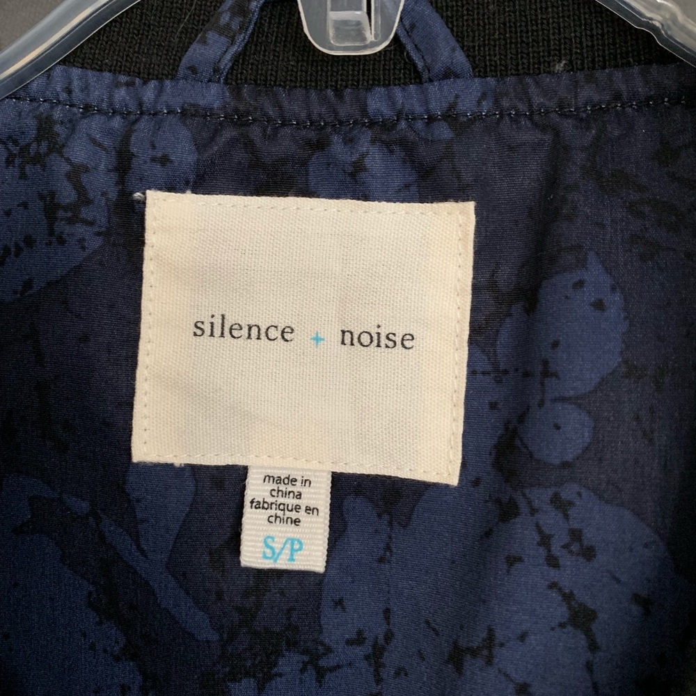Ladies Silence + Noise jacket - Picture 2 of 7